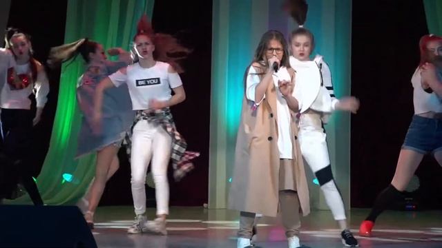 Мария Панюкова - "Кружит" (cover Монатик) смотреть онлайн