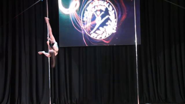 Ukraine Pole&Aerial: Зінчук Ольга (Pole Art 18+ Аматори) смотреть онлайн