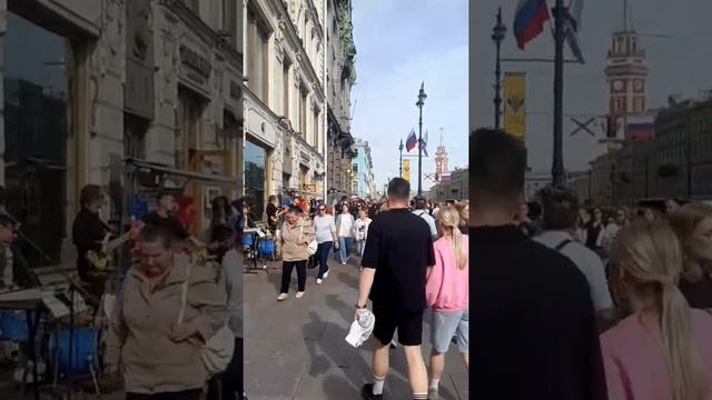 Музыка, люди, июнь ! Дело было в Питере. Жизнь других. ЖК Шуваловский. Всё просто. смотреть онлайн