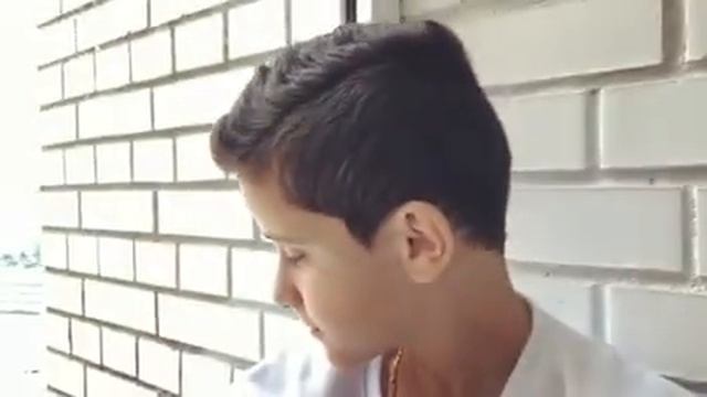Стих "как важна жить и знать что кто то тебя любит" смотреть онлайн