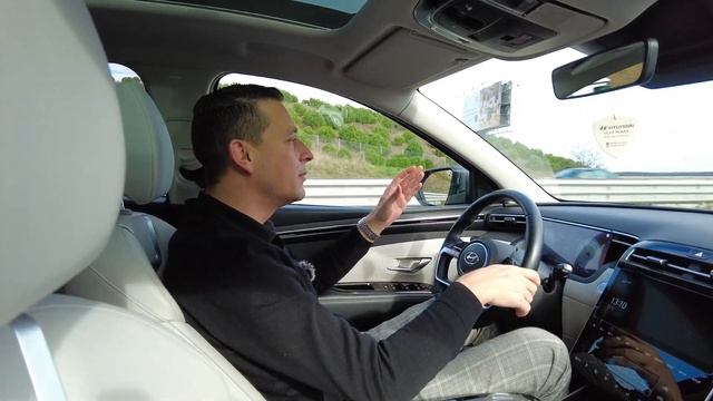Riva'da Hyundai Tucson ile Bir Gün! Özellik İncelemesi ve Test Sürüşü Deneyimi смотреть онлайн