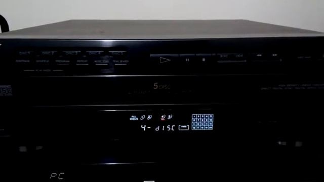 CD Player Sony CDP-C433M смотреть онлайн