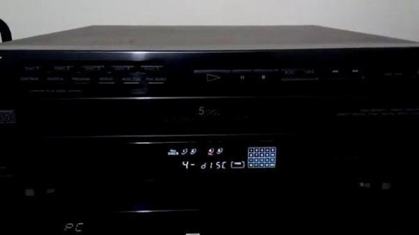 CD Player Sony CDP-C433M