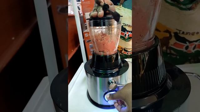 HOW TO USE A JUICER BLENDER | MAKING JUICE IN A BLENDER | SAYONA MULTIPURPOSE BLENDER/JUICER смотреть онлайн