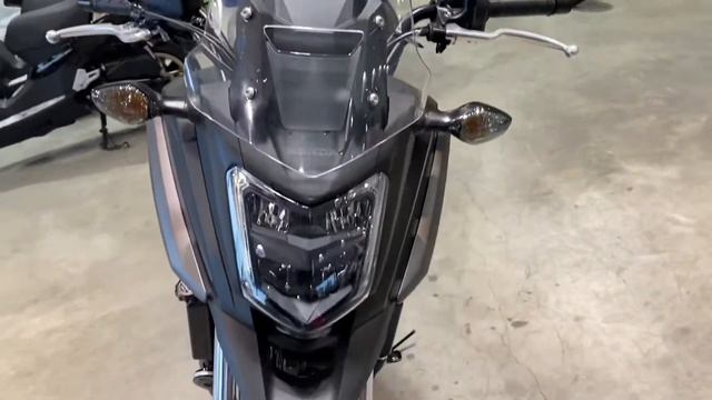 Honda NC750X смотреть онлайн