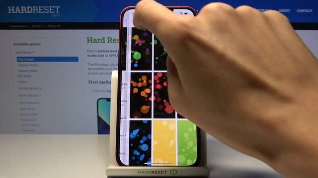 How to Change Wallpaper to iPhone 13 - Personalize APPLE Home & Lock Screen смотреть онлайн