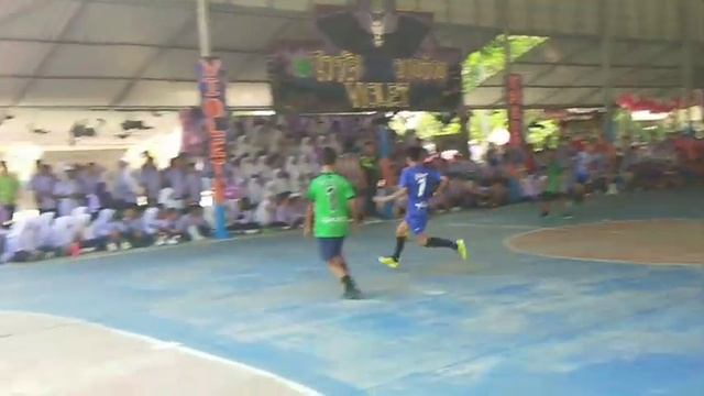 Mathayom 3 Championship Futsal Game: Purple Team versus Green Team / Winner Purple Team scores 6-0 смотреть онлайн