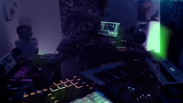 Kain Kinetic - Lonely Prism // Akai MPC One + Korg Wavestate // Live Jam смотреть онлайн