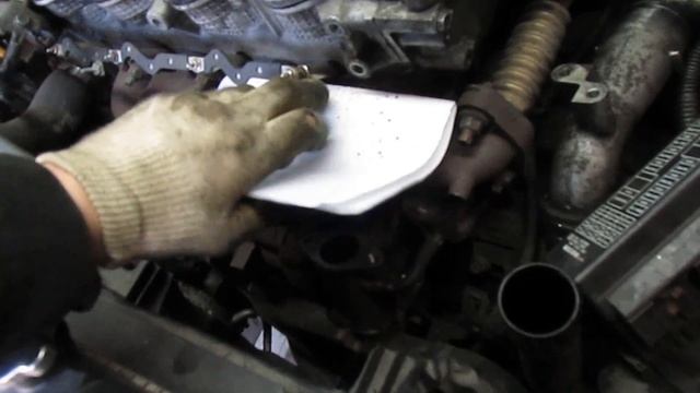 Как турбина гонит масло. Nissan 2.2 DDTI. смотреть онлайн