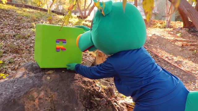 Se pierde la ropa El Club de Kids Play смотреть онлайн