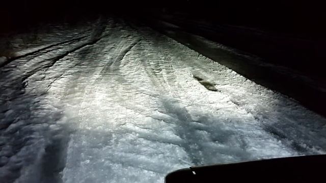 Би ксенон на стоковой оптике 2101 Только установил фары еще не регулировал.... смотреть онлайн