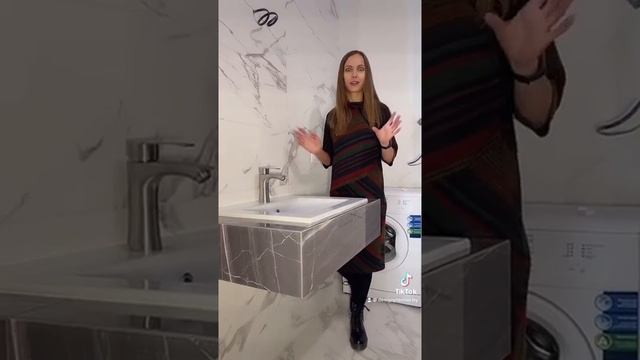 Простое и надежное решение для ванной комнаты - это столешница под встроенный умывальник. смотреть онлайн