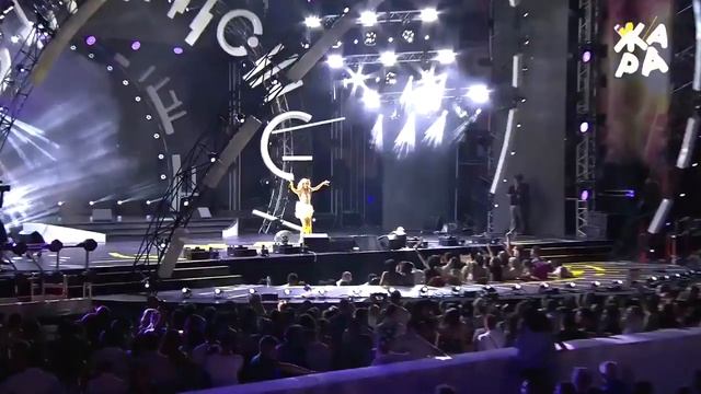 LOBODA - Ночной Мотылёк | ЖАРА 2017 смотреть онлайн