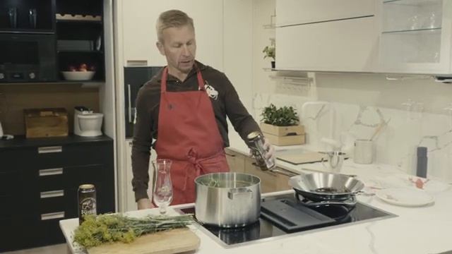 Как ловить, готовить и есть раков. Рыбалка в Финляндии. смотреть онлайн