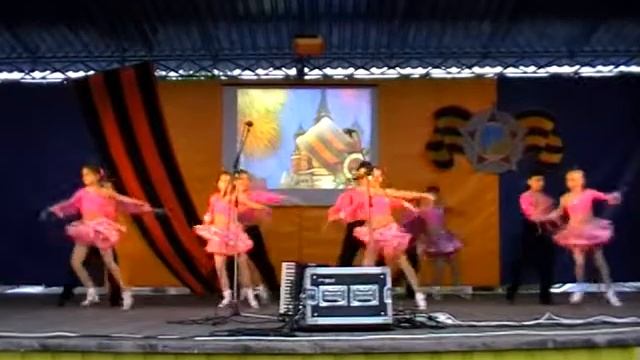 ЛигруС_Ламбада_9Мая.mpg смотреть онлайн