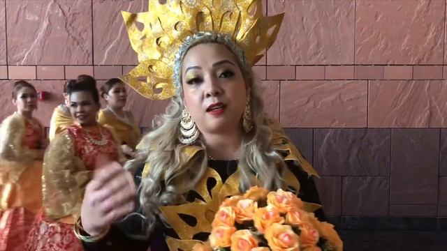 Worlds largest fresh flower carpet смотреть онлайн