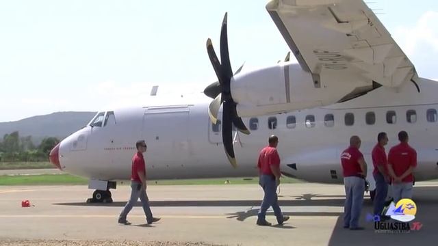 Primo volo Meridiana dall'aeroporto di Arbatax Tortolì смотреть онлайн