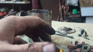 Стартер клацает но двигатель не запускается на Пассате Б 3. Ремонт стартера на Пассате Б 3.