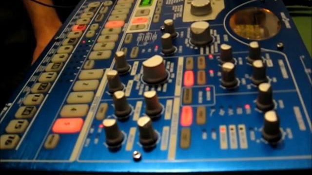 korg emx Swave смотреть онлайн