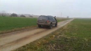 Jeep Grand Cherokee WJ - BMW M57 306d1+ swap with manual 6speed gearbox 4full time start