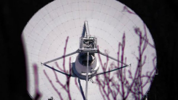 VLA [Carbon Based Lifeforms - VLA (edit)] ("Svetloe" Observatory)