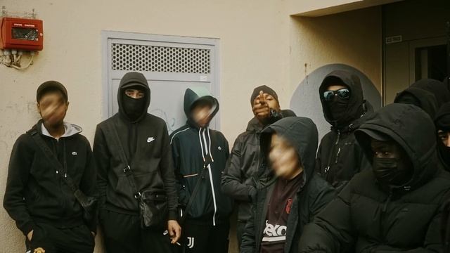 ZARNI - Frestyle Guirri (Clip officiel) смотреть онлайн