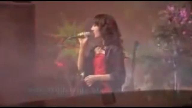 Горит, горит не уставая Христианская песня смотреть онлайн