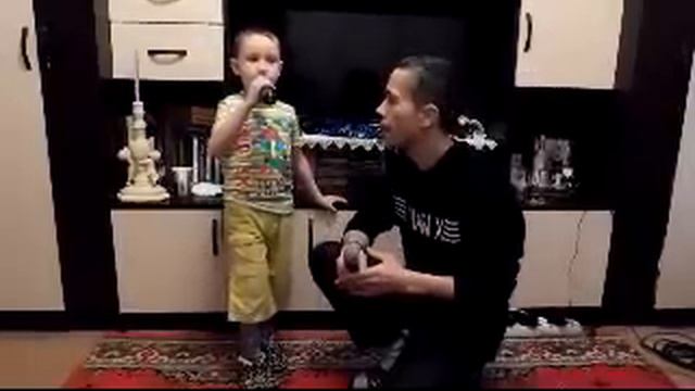 Дуэт с сынулей ( "Мужички" муз. и сл. А. Жуков ) смотреть онлайн