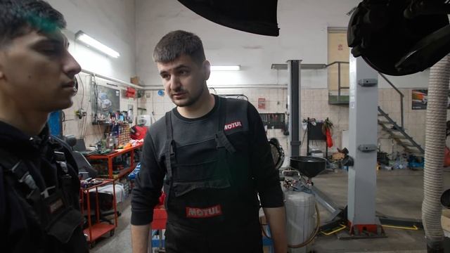 REPARATIE MOTOR KIA 1.6 TGDI смотреть онлайн
