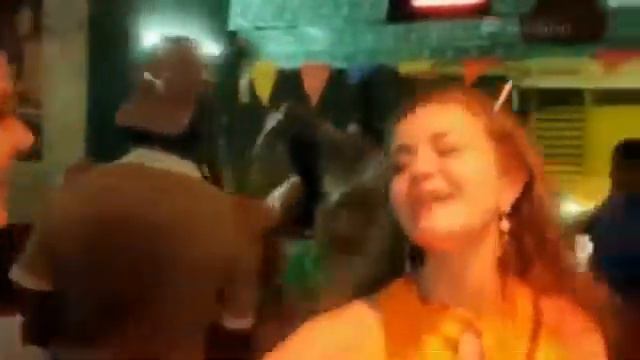 Русские девченки летят отдыхать смотреть онлайн