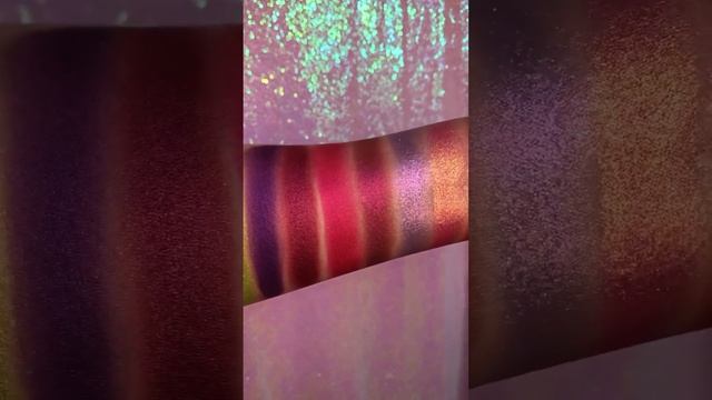 ?❤️ Some swatches of the Clionadh Cosmetics x Emily Violet Marie Dragon Fruit palette! смотреть онлайн