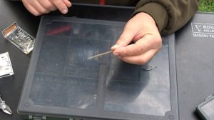 Ловля рыбы на Пеллетс подводная съёмка