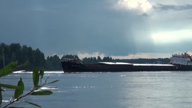 теплоход на мели 2011г. смотреть онлайн