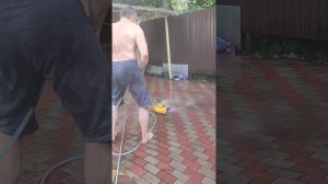 Как помыть тротуарную плитку легко !