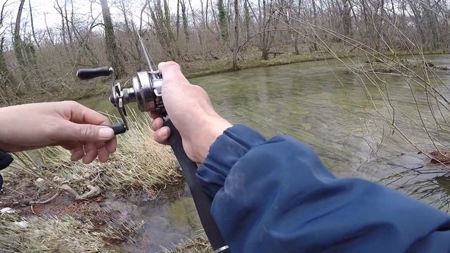 Первая Голавлиная рыбалка 2020г. Река Абин смотреть онлайн