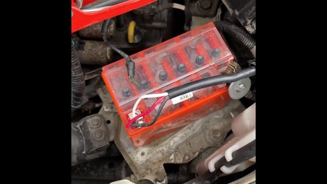 Аккумулятор на Honda civik. смотреть онлайн