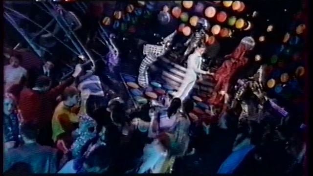 РТР. 01.01.2001. Витас - Седьмой элемент смотреть онлайн