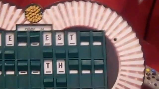 Wheel of Fortune Deluxe Edition Board Game Showdown #1 (Part 2) смотреть онлайн