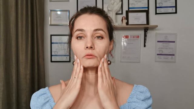 Как быстро убрать МОРЩИНЫ И СКЛАДКИ У РТА. Упражнения от морщин марионеток на лице.