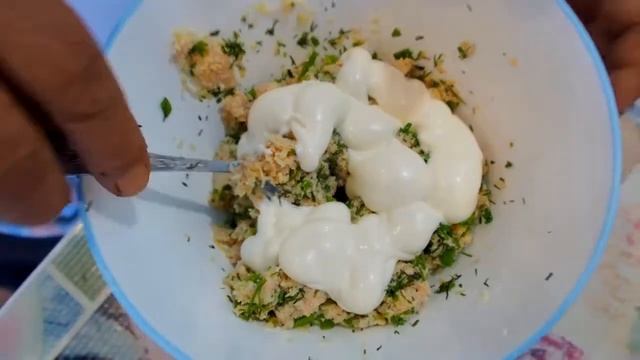 бутерброды с икры минтая с сыром и укропом смотреть онлайн