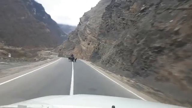 Не зря Агульцы пели -Магу дере майдан хурай. Новая трасса в Агул смотреть онлайн