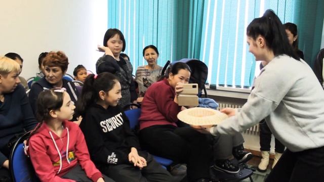 «Масленица ханымға бару» фольклорлық ойын-сауық смотреть онлайн