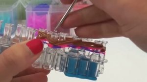 Брелок пончик из резинок на станке Rainbow Loom donuts - frosted doughnuts charm russian tutorial