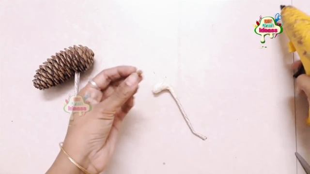 Easy Newspapercraft | ? Pine Cone Crane Idea | Easy At Home Best Out Of Wast | Arush Crafts