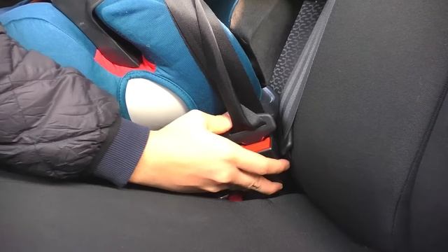 Lada Vesta: детское кресло не пристегивается! смотреть онлайн