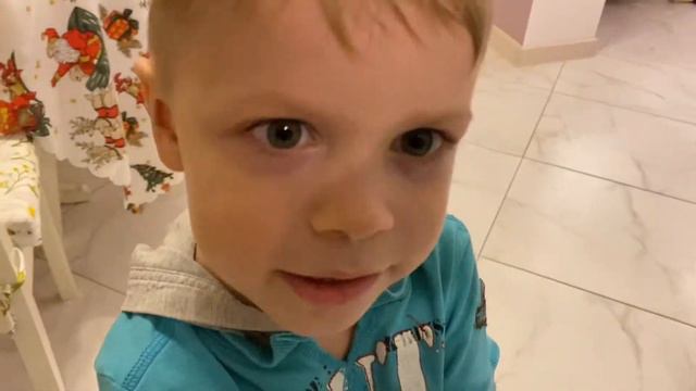 В гостях у нашей именинницы сестренки Яночки. Юбилей 5 лет. смотреть онлайн