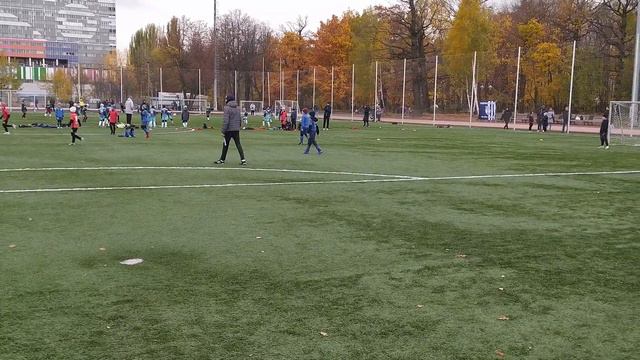 Трудовые резервы-синие(Москва)-ФК Авангард(Москва). MOSCOW JUNIOR FOOTBALL CUP. 3-й матч. Группа В. смотреть онлайн