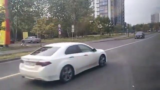 Поездка Автобусе 771 (МФЦ Лианозово-Абрамцевская Улица) Москва 18.09.2022 смотреть онлайн
