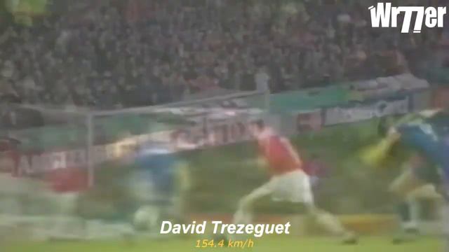 Топ 10 Ученые не могут объяснить,самые сильные удары в футболе смотреть онлайн