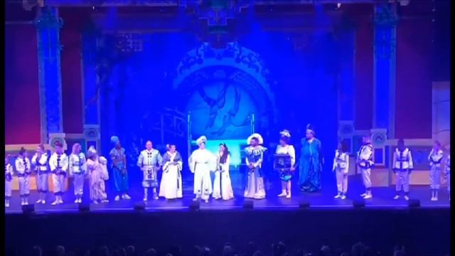 Marriage Proposal On Stage Aladdin Pantomime Full HDTV Leicester De Montfort Hall 28th December 201 смотреть онлайн